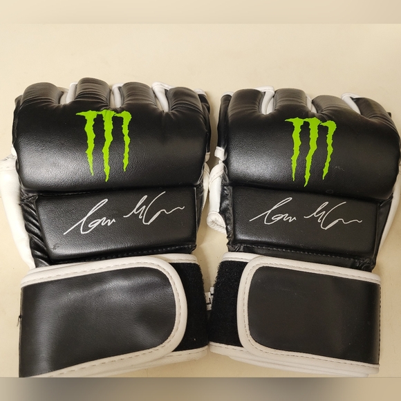 Other - Connor Mcgregor Gloves